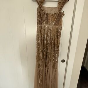 Elegant Gold Sequin Gown